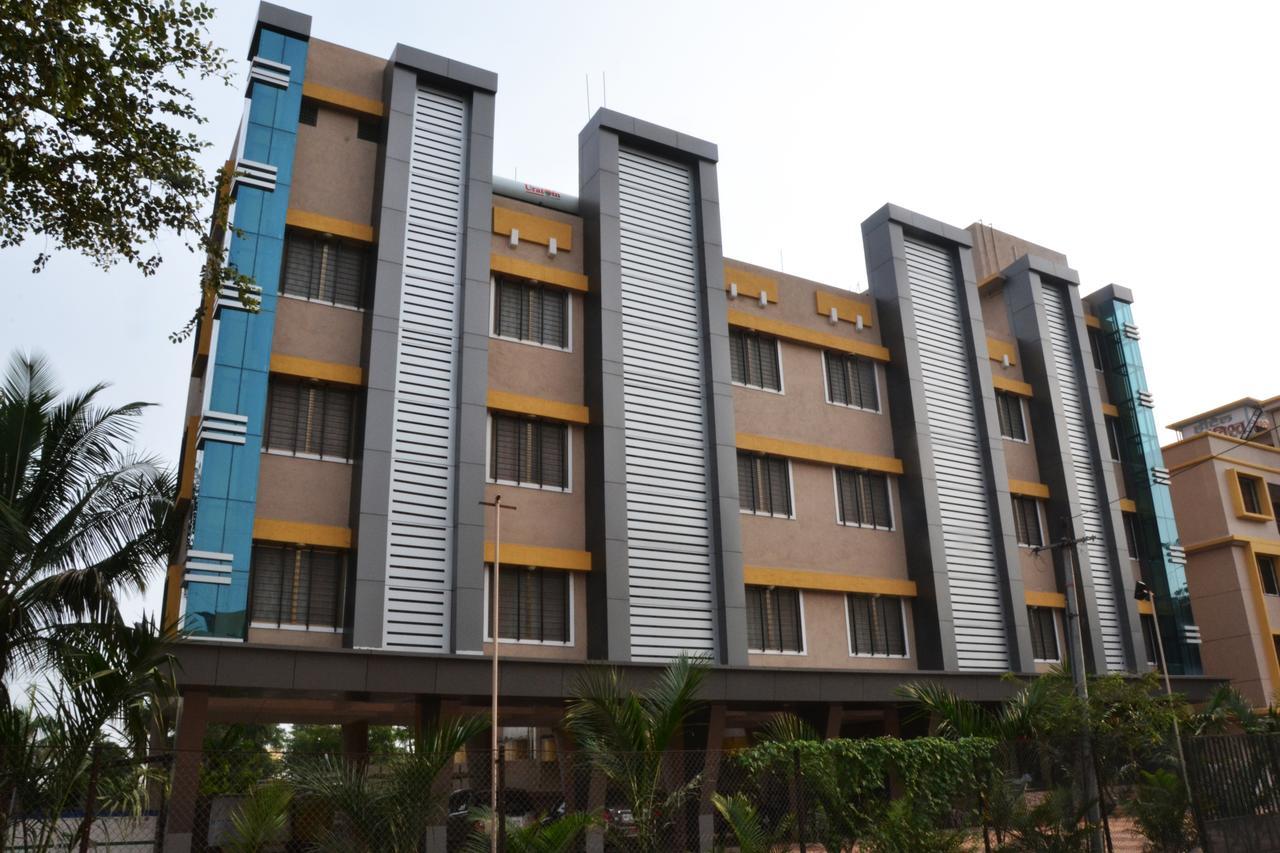 Hotel Yogiraj Shirdi Exterior foto